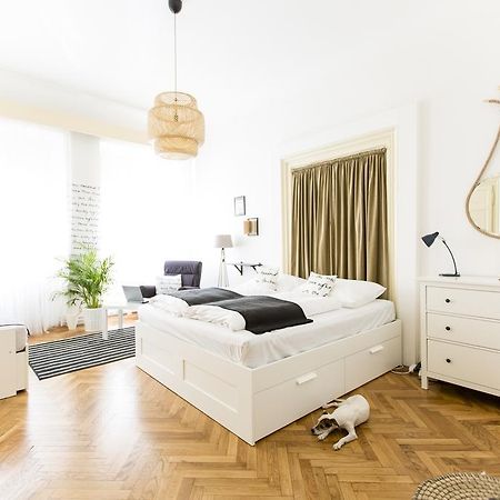 Friday Songs Apartment ปราก ภายนอก รูปภาพ