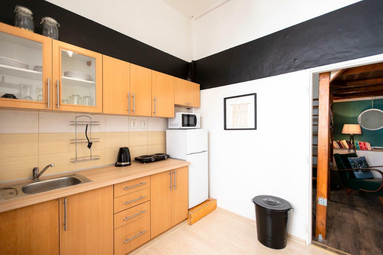 Friday Songs Apartment ปราก ภายนอก รูปภาพ