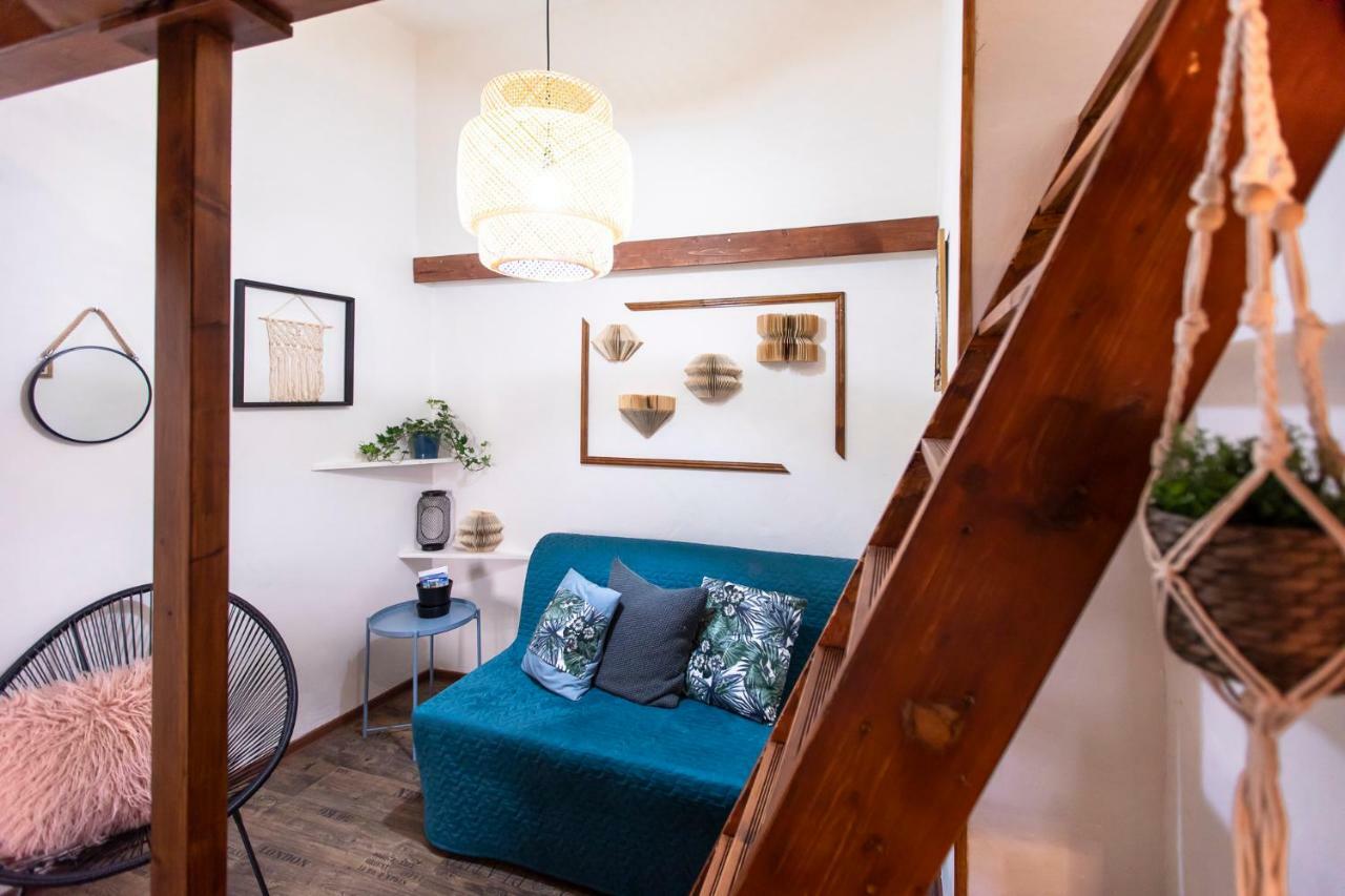 Friday Songs Apartment ปราก ภายนอก รูปภาพ