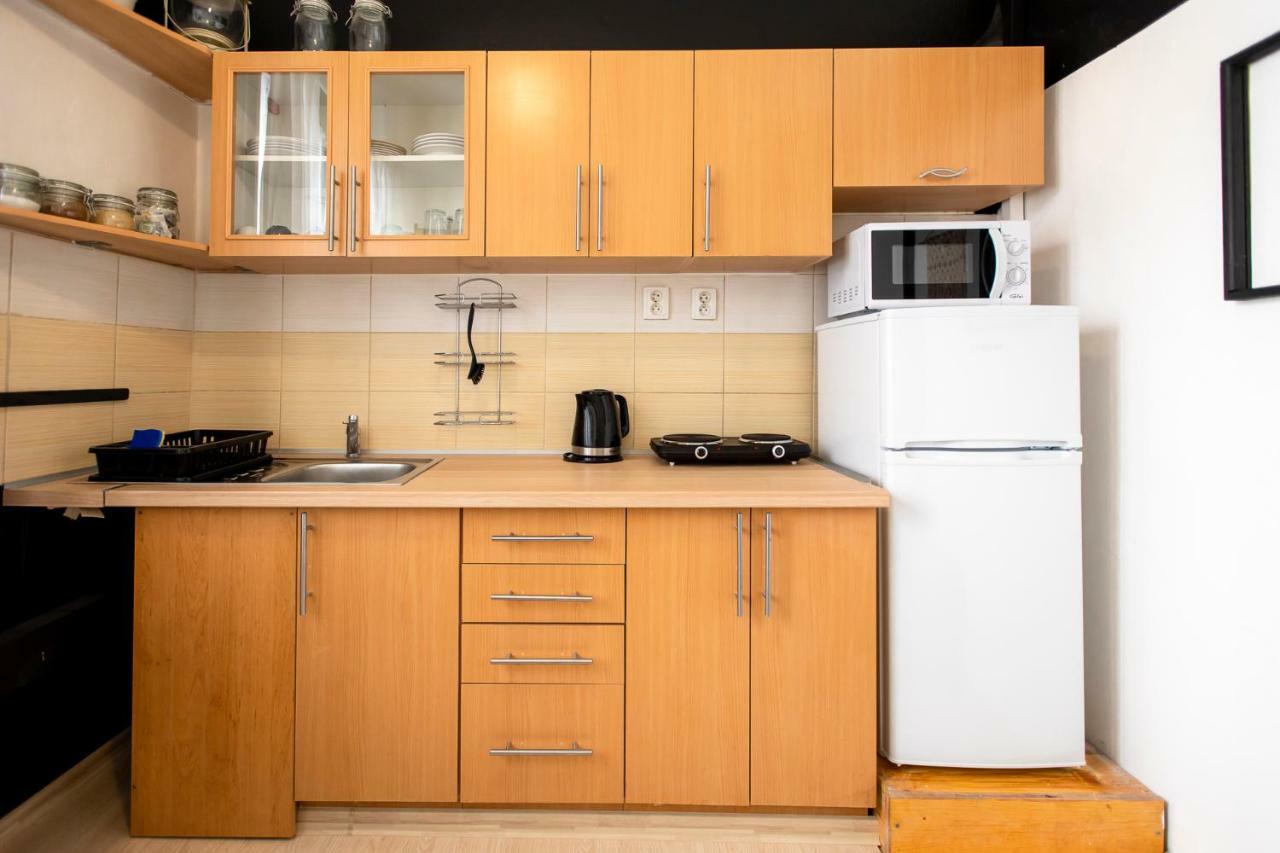 Friday Songs Apartment ปราก ภายนอก รูปภาพ